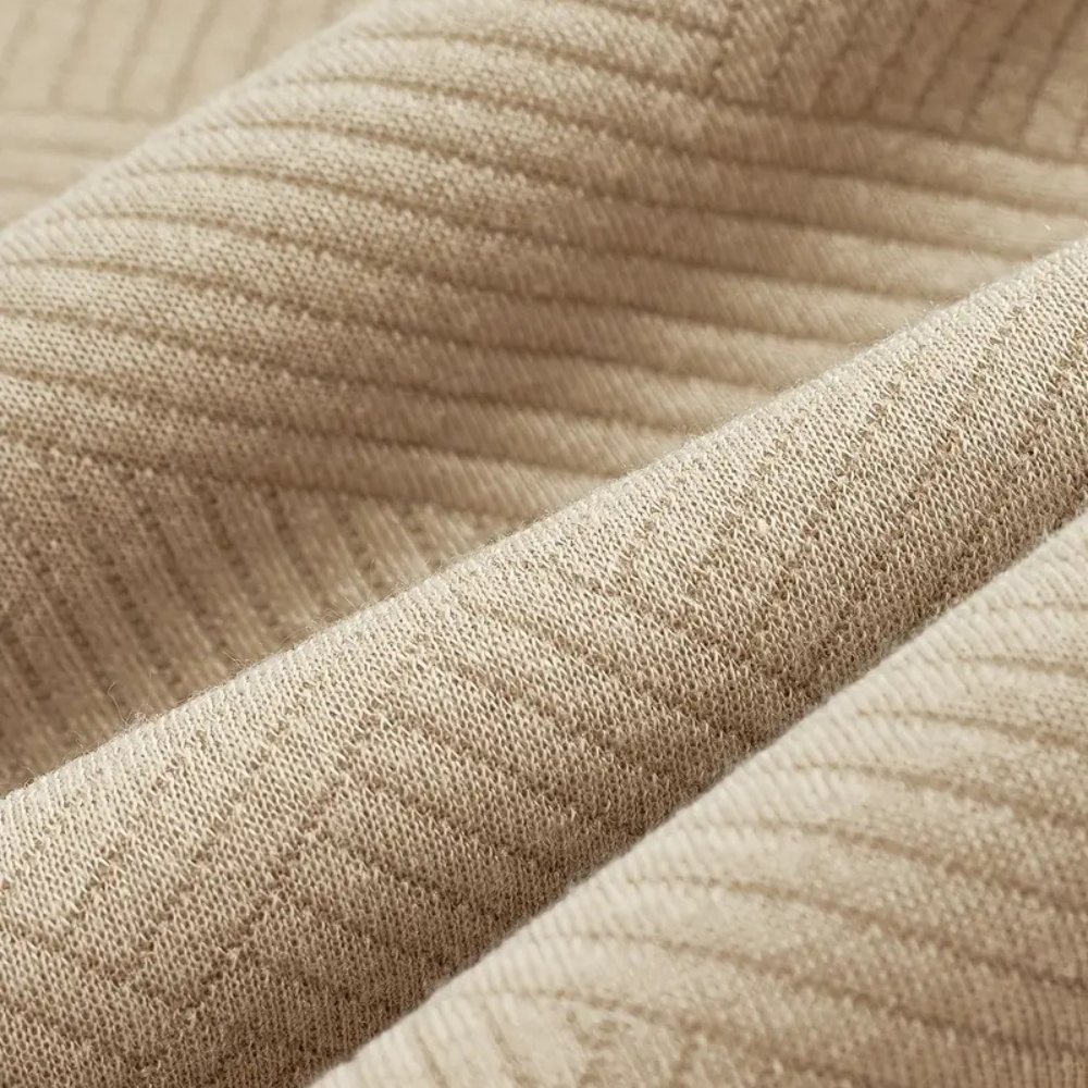 Montivre | Textured Zip-sweater